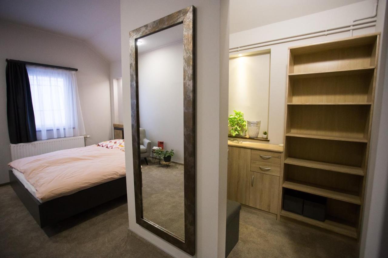Kikelet Apartman Szombathely Exterior foto